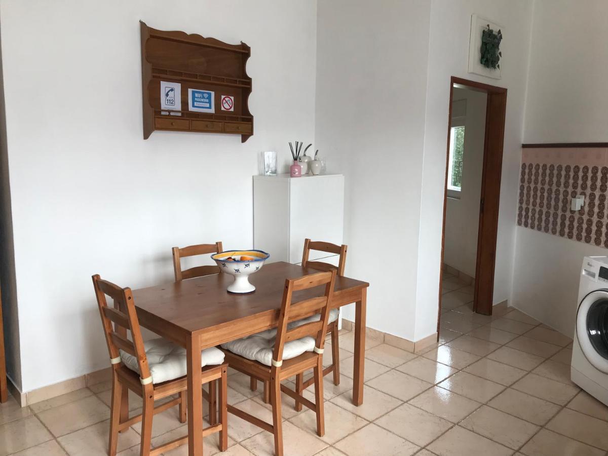 Le Nid D'Abela Villa Luaran gambar